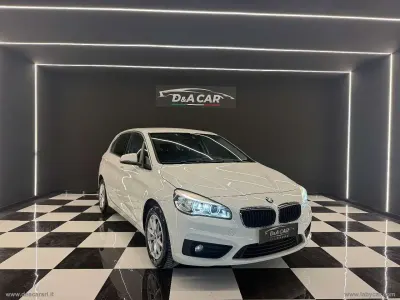 Usata BMW 216 Active Tourer Advantage 116 CV (85 kW) 2015 Bianco Monovolume