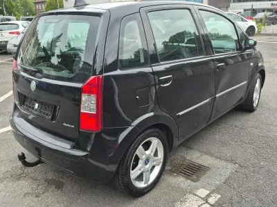 Usata Fiat Idea 90 CV (66 kW) 2007 Nero Monovolume