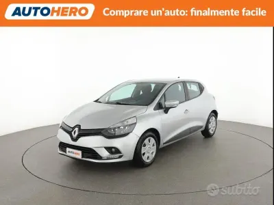 Usata Renault Clio IV Life 73 CV (53 kW) 2018 Grigio Berlina