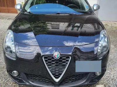 Usata Alfa Romeo Giulietta 120 CV (88 kW) 2016 Nero Utilitaria