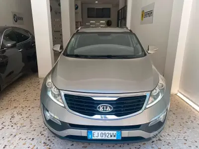 Usata Kia Sportage Active 136 CV (100 kW) 2011 Marrone SUV