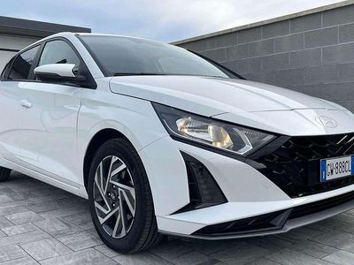 Usata Hyundai i20 Prime 101 CV (74 kW) 2024 Bianco Utilitaria