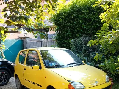 Usata Fiat 600 2000 Giallo Utilitaria