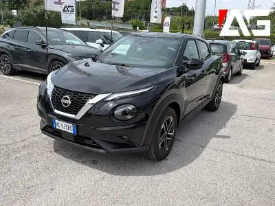 Neu Nissan Juke N-Connecta 114 PS (83 kW) 2026 Schwarz SUV