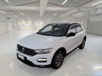 Bianco Usata 2020 VW T-Roc Style SUV | 20.300 € (Buon prezzo)