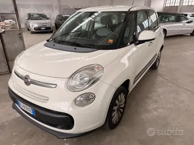 Usata Fiat 500L Pop 80 CV (58 kW) 2014 Bianco Monovolume