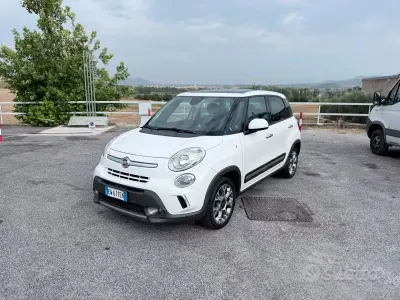 Usata Fiat 500L Trekking 85 CV (62 kW) 2015 Bianco Monovolume