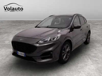 Usado Ford Kuga ST-Line 120 CV (88 kW) 2022 Gris SUV