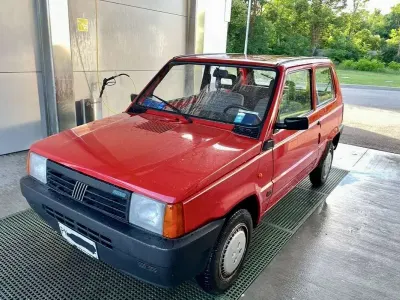 Usata Fiat 750 Young 34 CV (25 kW) 1991 Rosso Berlina