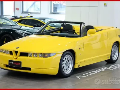 Usata Alfa Romeo SZ/RZ 207 CV (152 kW) 1995 Giallo Cabrio