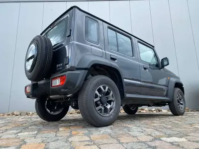 Nuova Suzuki Jimny GLX 102 CV (75 kW) 2026 Grigio SUV