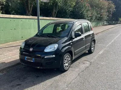 Usata Fiat Panda 69 CV (50 kW) 2015 Nero Utilitaria