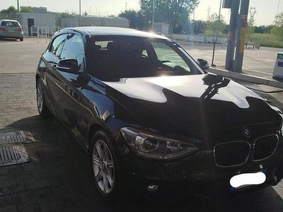 Usata BMW 116 Efficient Dynamics 2014 Nero Utilitaria