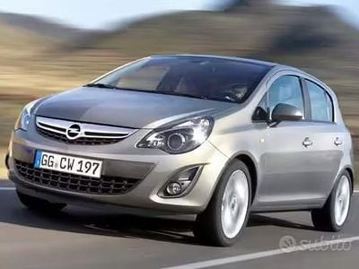 Usata Opel Corsa 86 CV (63 kW) 2012 Nero Utilitaria