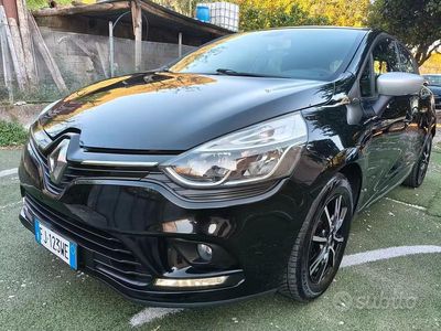 Usata Renault Clio IV 73 CV (53 kW) 2017 Nero Berlina
