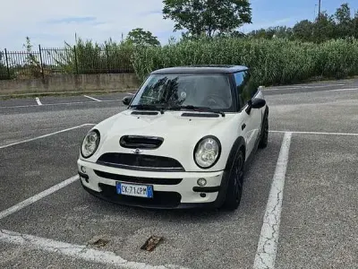 Usata Mini One D 75 CV (55 kW) 2004 Utilitaria