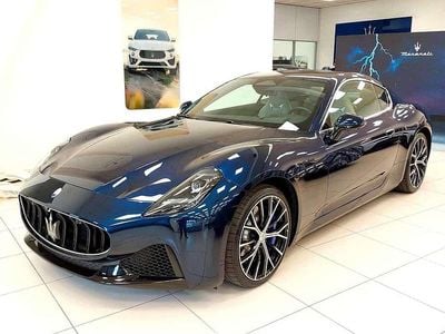Usata Maserati Granturismo 491 CV (361 kW) 2024 Blu/azzurro Coupé