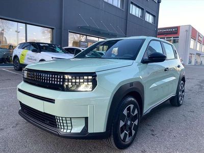 Azzurro / celeste Nuova 2025 Fiat Grande Panda Icon Utilitaria | 20.800 € (Buon prezzo)