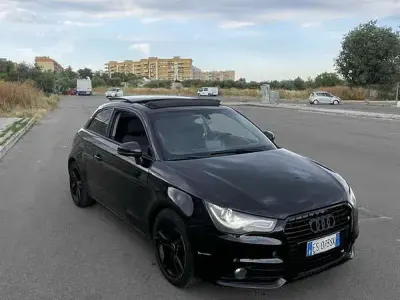 Usata Audi A1 Attraction 105 CV (77 kW) 2014 Utilitaria