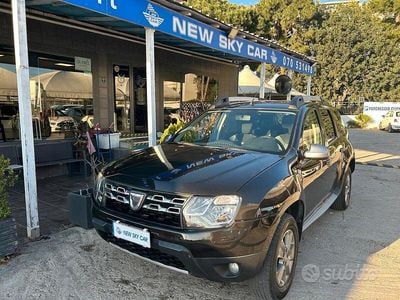 Usata Dacia Duster Lauréate 110 CV (80 kW) 2017 Nero SUV