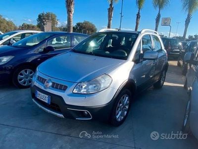 Usata Fiat Sedici Dynamic 120 CV (88 kW) 2012 Grigio SUV