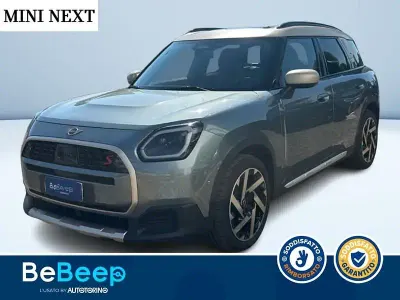 Usata Mini Countryman Favoured 218 CV (160 kW) 2024 Verde SUV