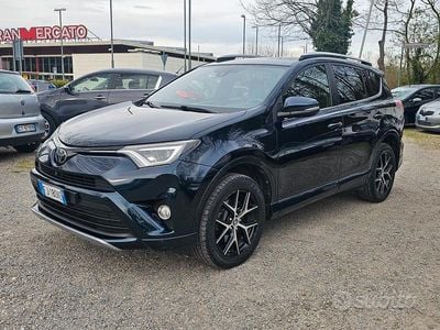 Usata Toyota RAV4 Business Edition 143 CV (105 kW) 2017 Nero SUV