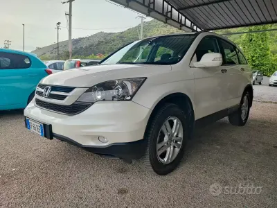 Usata Honda CR-V Elegance 150 CV (110 kW) 2011 Bianco SUV