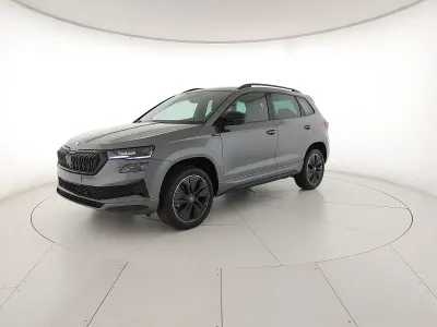 Nuova Skoda Karoq SportLine 150 CV (110 kW) 2026 Grigio graphite metallizzato SUV