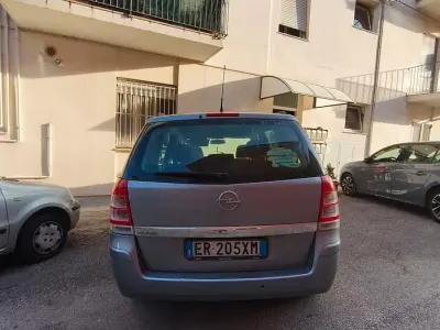 Usata Opel Zafira