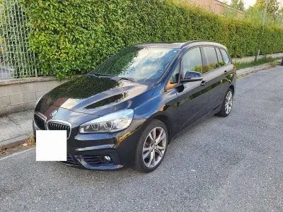 Usata BMW 218 Gran Tourer Sport Line 150 CV (110 kW) 2015 Monovolume