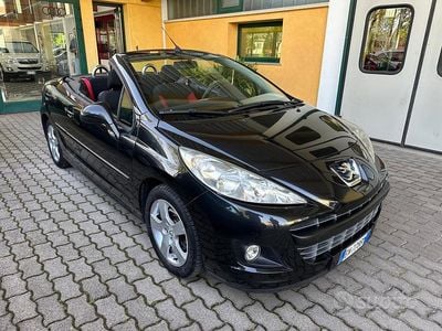 Usata Peugeot 207 CC 120 CV (88 kW) 2011 Nero Cabrio