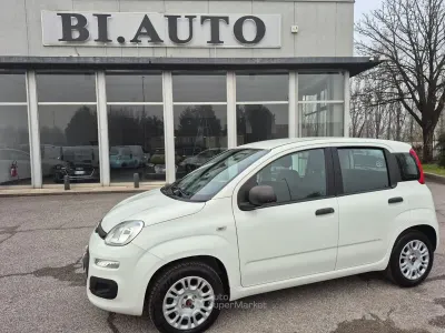 Usata Fiat Panda Easy 69 CV (50 kW) 2020 Bianco Utilitaria