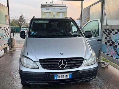 Usata Mercedes Vito 150 CV (110 kW) 2009 Grigio Furgone