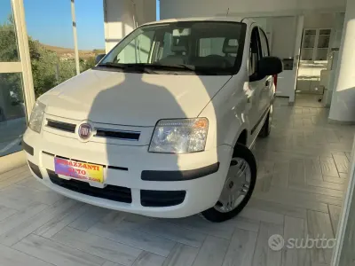 Usata Fiat Panda Dynamic 77 CV (56 kW) 2013 Bianco Utilitaria