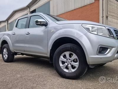 Usata Nissan Navara N-Connecta 2016 Grigio Pick-up