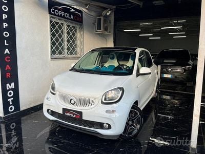 Bianco Usata 2015 Smart ForFour Proxy Utilitaria | 8999 €