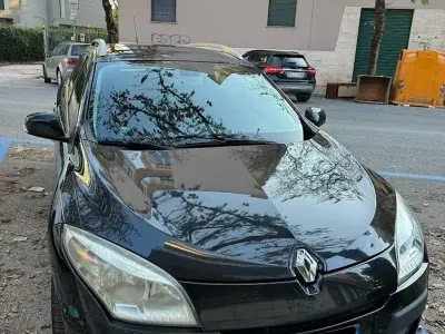 Usata Renault Mégane 110 CV (80 kW) 2010 Nero