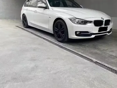 Usata BMW 318 Efficient Dynamics 143 CV (105 kW) 2014 Bianco Station wagon