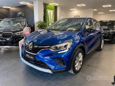 Usata Renault Captur Intens 116 CV (85 kW) 2020 Blu SUV