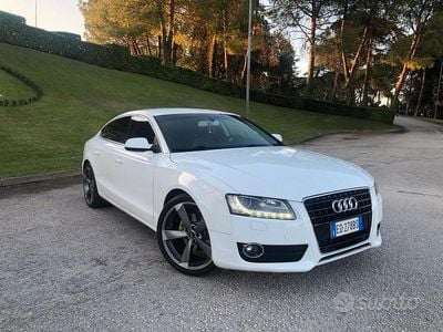 Occasion Audi A5 143 ch (105 kW) 2010 Blanc Coupé