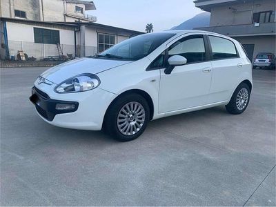 Usata 2011 Fiat Grande Punto S Utilitaria | 3999 € (Buon prezzo)