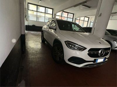 usata Mercedes GLA200 Classed Tenuta sempre in box, unico proprietario non fumatore.