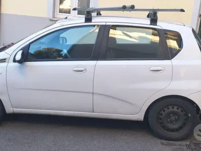 Usata Chevrolet Aveo 84 CV (61 kW) 2011 Bianco Berlina