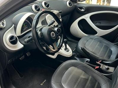 Usata Smart ForFour 71 CV (52 kW) 2016 Utilitaria