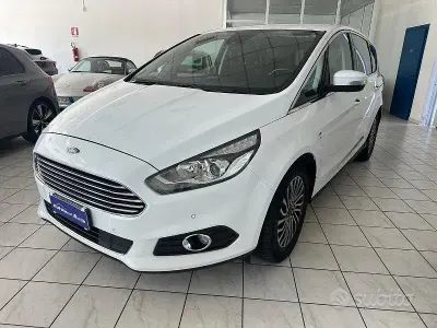 Usata Ford S-MAX ST 190 CV (139 kW) 2019 Bianco Monovolume