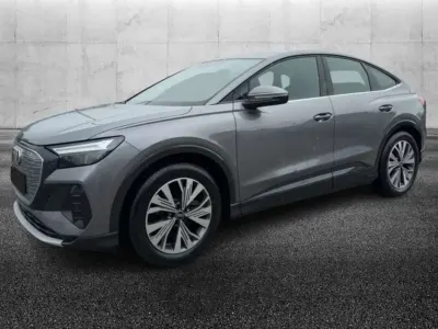 Usata Audi Q4 e-tron 69 kW (95 CV) 2023 Grigio SUV