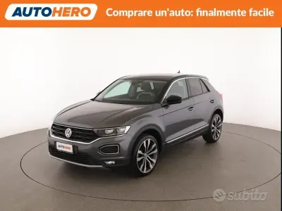 Usata VW T-Roc Advance 116 CV (85 kW) 2019 Grigio SUV