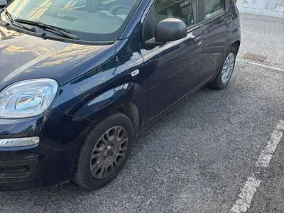 Usata Fiat Panda Easy 69 CV (50 kW) 2016 Blu/azzurro Utilitaria