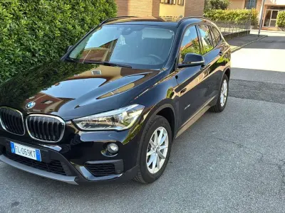 Usata BMW X1 Advantage 150 CV (110 kW) 2017 Nero SUV